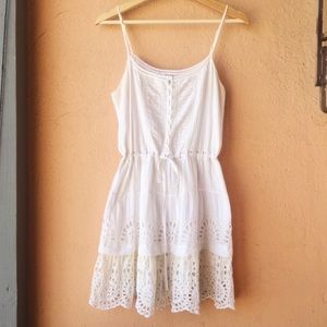 Club Monaco White Cotton/Silk Eyelet Sundress 00